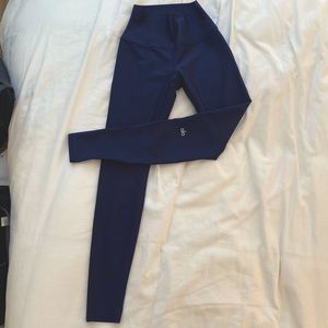 ALO Yoga 7/8 High-Waist Airlift Legging Sz S